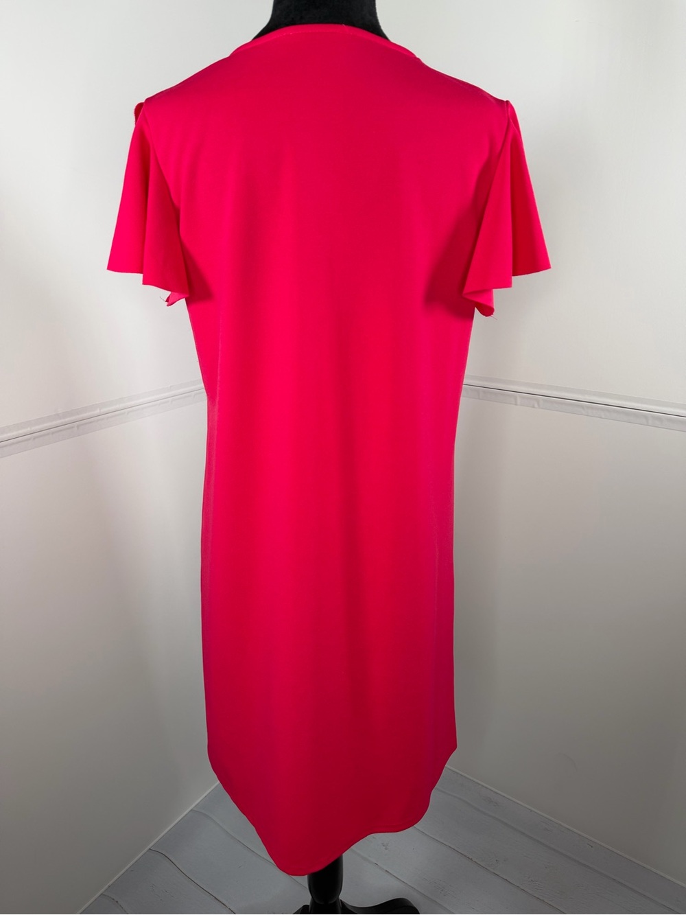 Tiana B Hot Pink Flutter Sleeve Shift Dress Size 10 - Picture 4 of 6